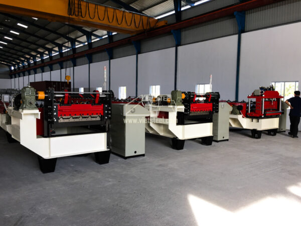 Roofing Roll Forming Machine (RF-EL Model) vietsteel