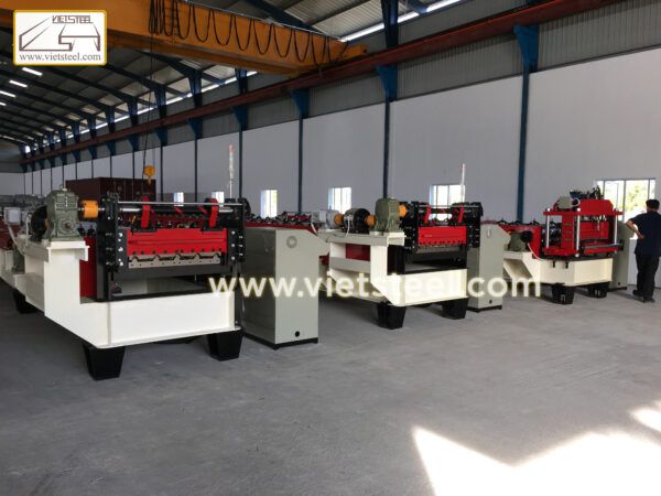 Roofing Roll Forming Machine - Máy cán tôn sóng vuông (Model RF- SE)