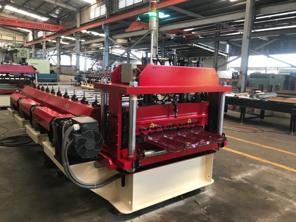 Features Step Tile Roll Forming Machine